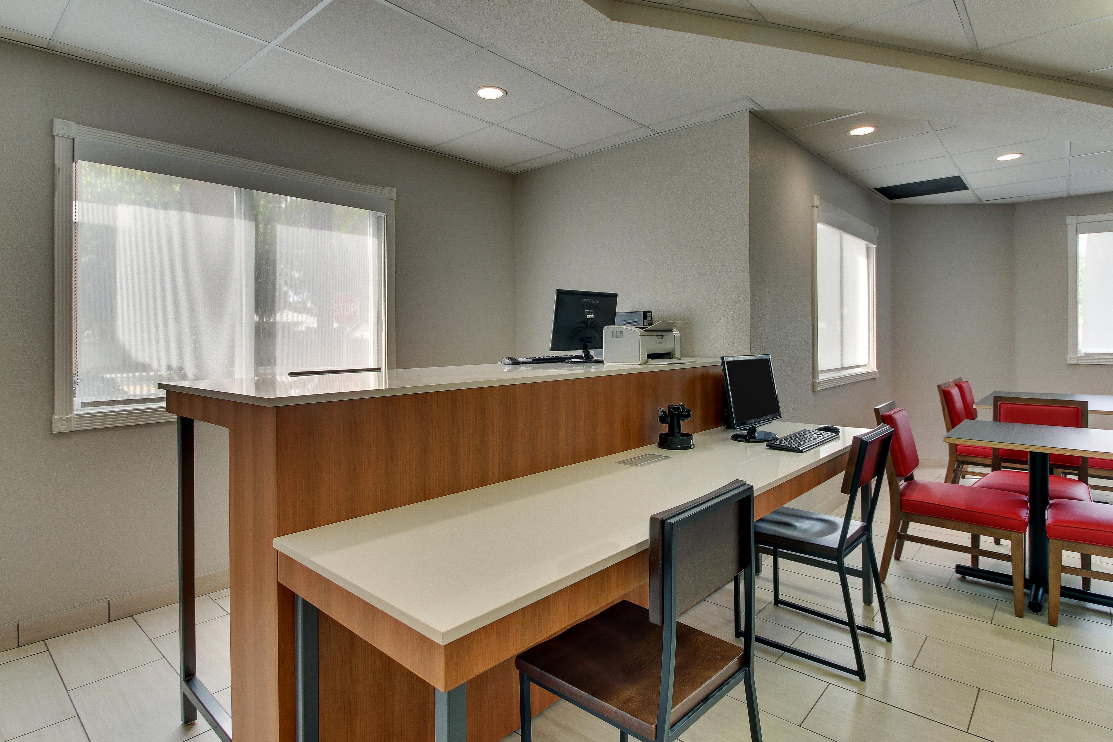 Holiday Inn Express West Palm Beach Metrocentre By Ihg Zewnętrze zdjęcie