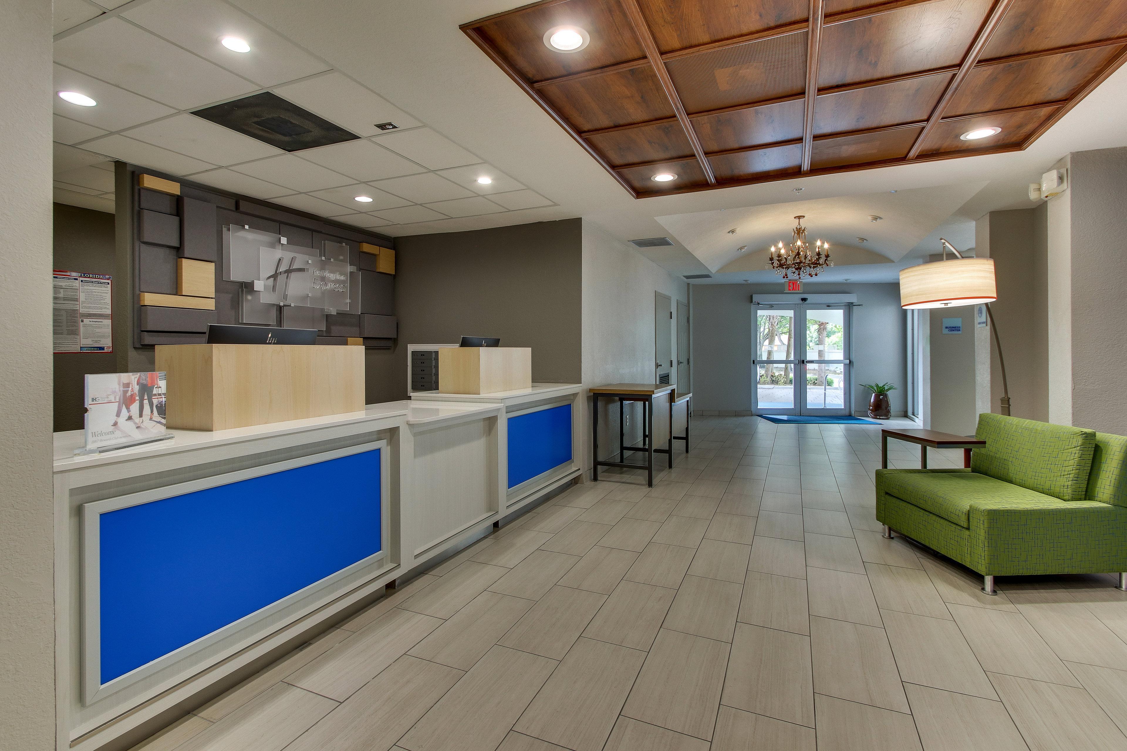 Holiday Inn Express West Palm Beach Metrocentre By Ihg Zewnętrze zdjęcie